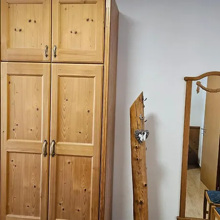 Croz Del Re Apartment Andalo